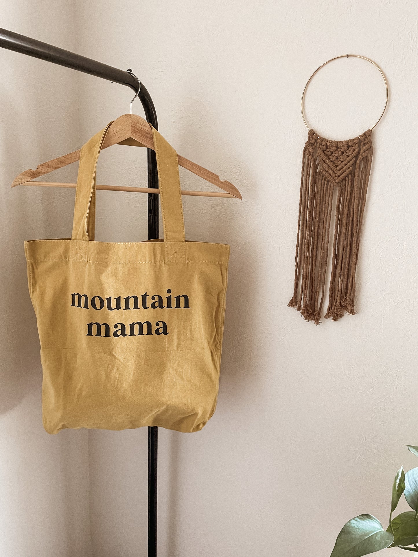 mountain mama tote