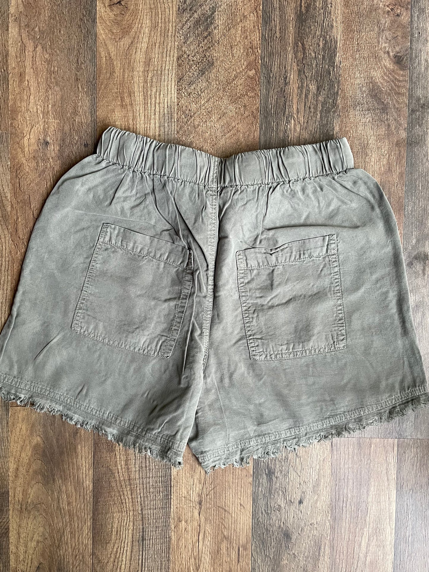 frayed drawstring soft shorts - vintage olive