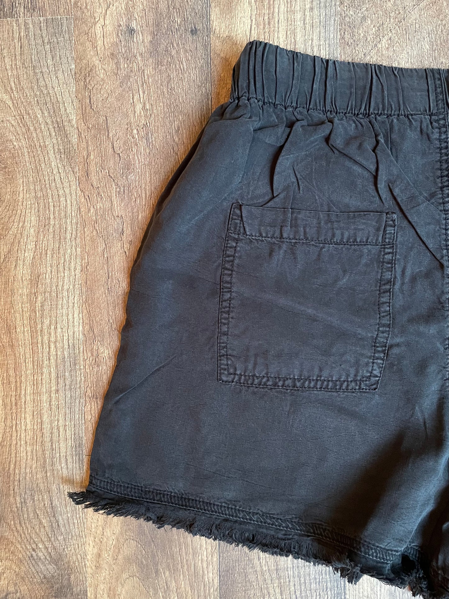 frayed drawstring soft shorts - vintage black