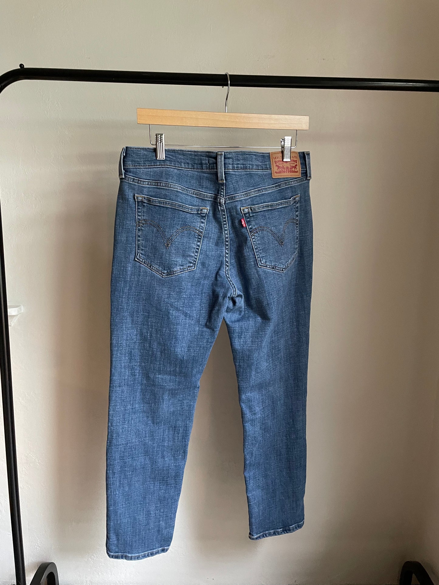 Levi's boyfriend jeans