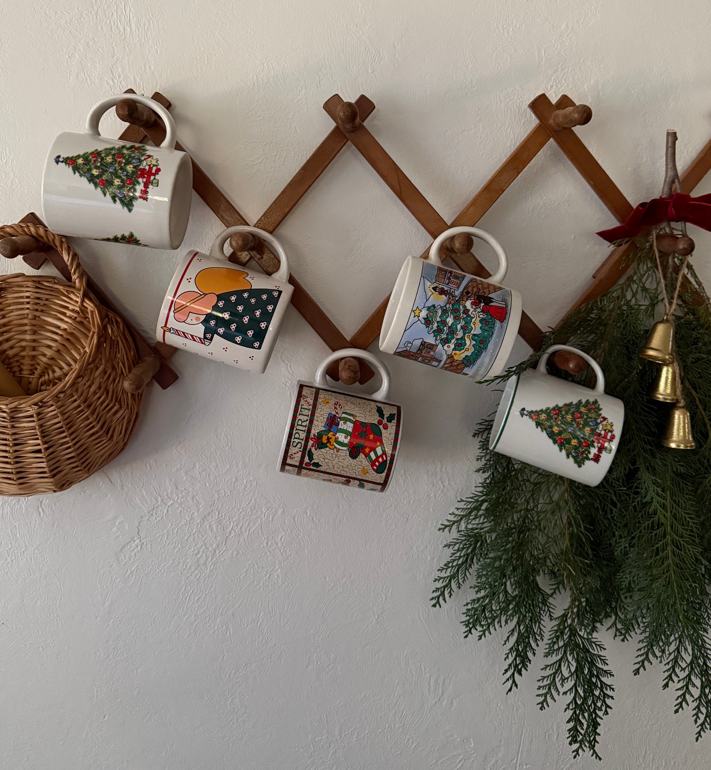 vintage Christmas mug - angel