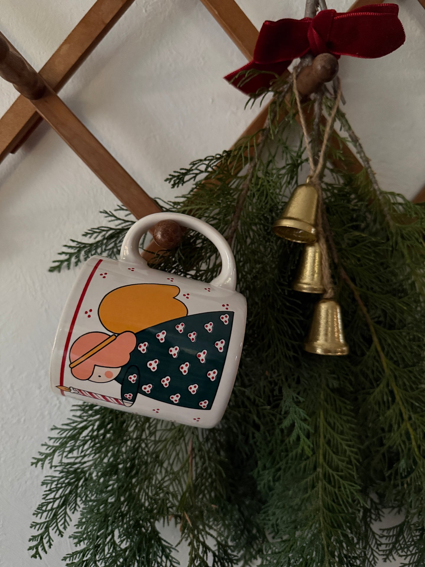 vintage Christmas mug - angel